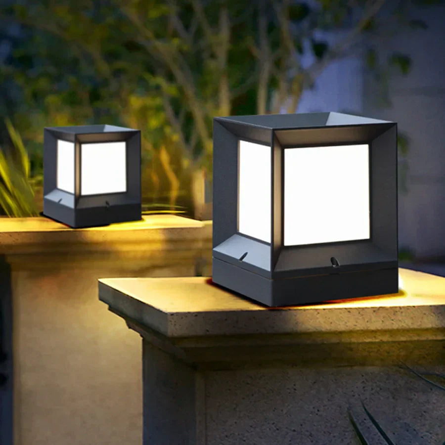 Modern_Weatherproof_Outdoor_Lamp___LED_Light_Fixtures_4.jpg