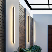 Weatherproof Modern Outdoor Wall Light | Elegant Garden Illumination